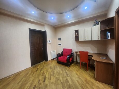 2 otaqlı yeni tikili - Şah İsmayıl Xətai m. - 100 m²
