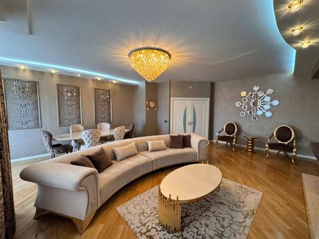 4 otaqlı yeni tikili - Binəqədi r. - 218 m²