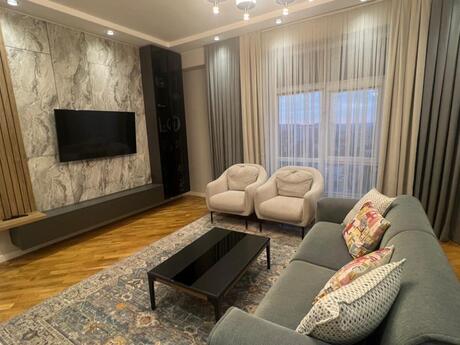 4 otaqlı yeni tikili - Binəqədi r. - 125 m²