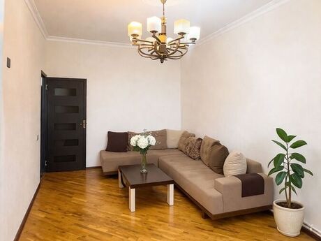 3 otaqlı köhnə tikili - Neftçilər m. - 97 m²