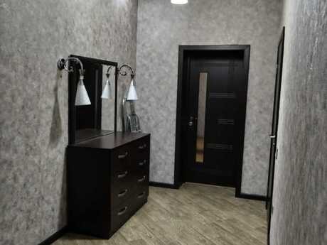2 otaqlı yeni tikili - İnşaatçılar m. - 95 m²