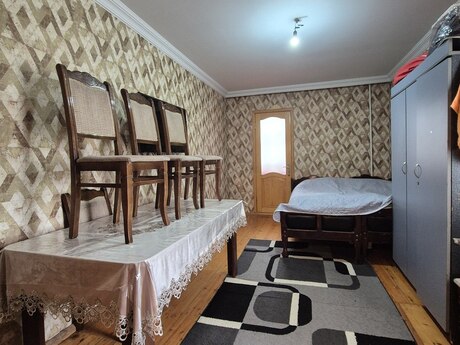2 otaqlı köhnə tikili - İnşaatçılar m. - 45 m²