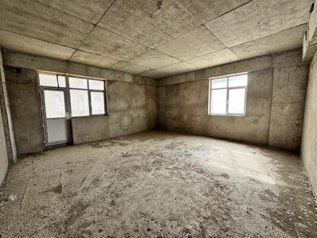 3 otaqlı yeni tikili - Nizami m. - 135 m²