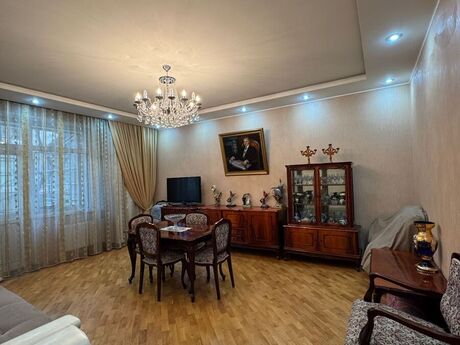 2 otaqlı yeni tikili - 28 May m. - 93 m²