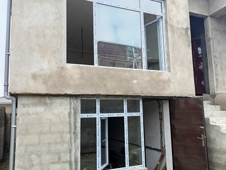 5 otaqlı həyət evi/bağ evi - Yeni Ramana q. - 183 m²