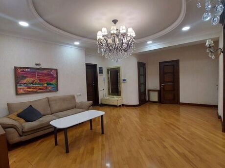 4 otaqlı yeni tikili - Badamdar q. - 160 m²