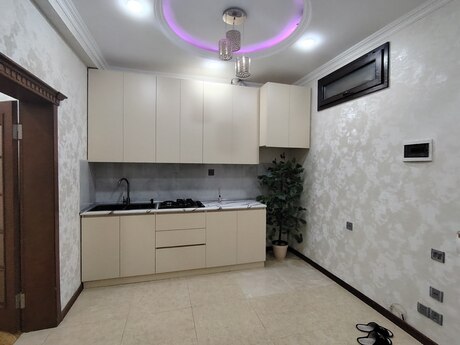 2 otaqlı yeni tikili - Azadlıq Prospekti m. - 65 m²