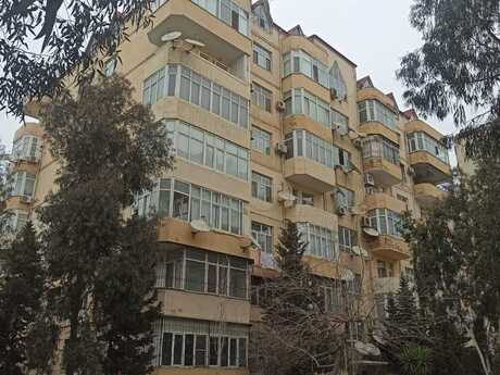 Elan №6134560 - Bakı, Şah İsmayıl Xətai m., 3 otaqlı, 170 m², 3/7 mərtəbə