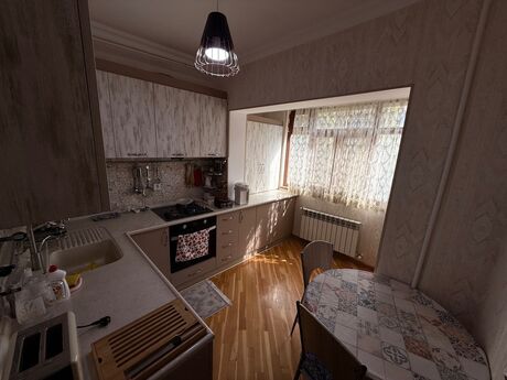 2-комн. вторичка - м. Гянджлик - 70 м²