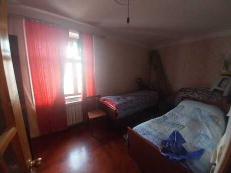 2 otaqlı köhnə tikili - Badamdar q. - 42 m²