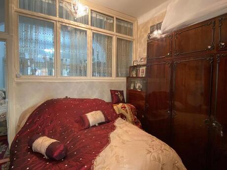 3 otaqlı köhnə tikili - Həzi Aslanov q. - 75 m²
