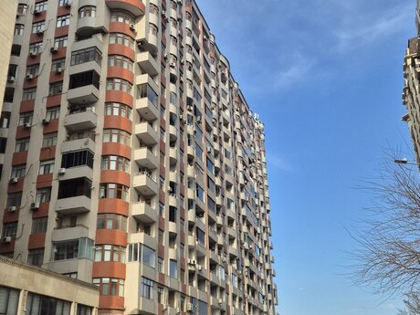 4 otaqlı yeni tikili - Gənclik m. - 185 m²