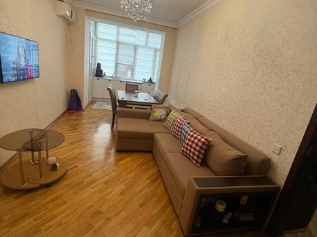 Elan №6134744 - Bakı, Nəsimi m., 2 otaqlı, 55 m², 3/18 mərtəbə