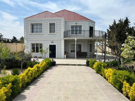 6 otaqlı həyət evi/bağ evi - Bilgəh q. - 240 m²