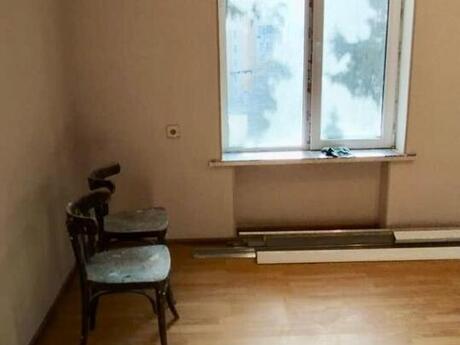2 otaqlı köhnə tikili - Qara Qarayev m. - 31 m²