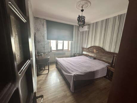 5 otaqlı köhnə tikili - Suraxanı r. - 125 m²