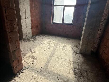 4-комн. новостройка - Хатаинский р. - 150 м²