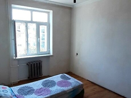 3 otaqlı köhnə tikili - Hövsan q. - 65 m²