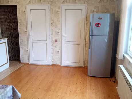 3 otaqlı həyət evi/bağ evi - Nəsimi m. - 120 m²