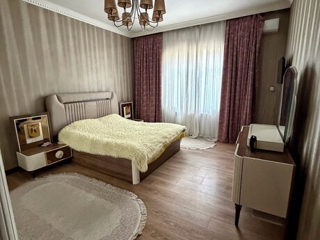 7-комн. дом/дача - пос. Пиршаги - 250 м²