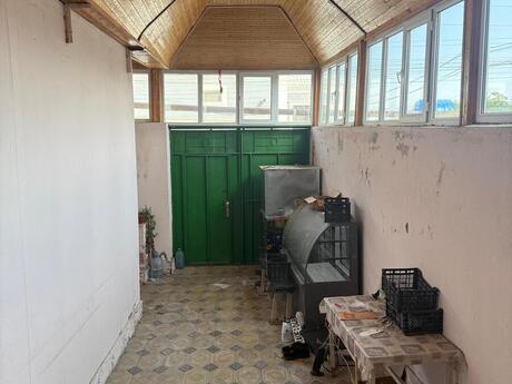 4 otaqlı həyət evi/bağ evi - Xırdalan - 120 m²