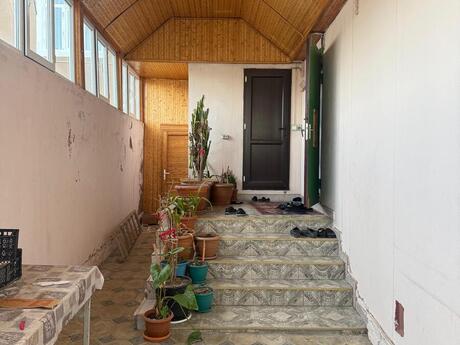 4 otaqlı həyət evi/bağ evi - Xırdalan - 120 m²