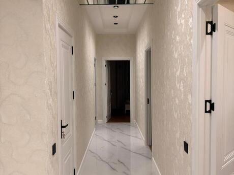 4 otaqlı yeni tikili - Neftçilər m. - 136 m²