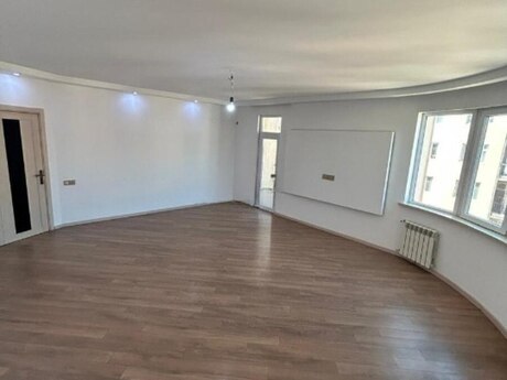 2 otaqlı yeni tikili - İnşaatçılar m. - 95 m²