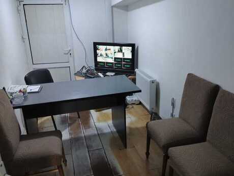 Obyekt - Elmlər Akademiyası m. - 460 m²