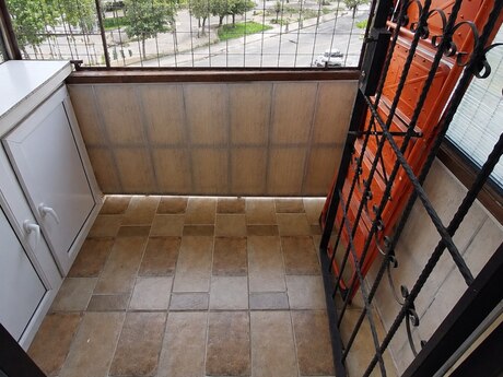 2 otaqlı köhnə tikili - Elmlər Akademiyası m. - 35 m²