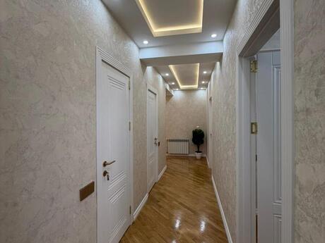 3 otaqlı yeni tikili - İnşaatçılar m. - 106 m²