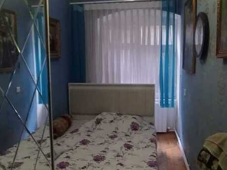 2 otaqlı köhnə tikili - Sahil m. - 50 m²