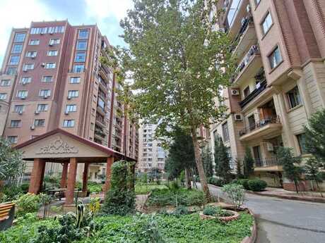 4-комн. новостройка - м. Нариман Нариманов - 185 м²
