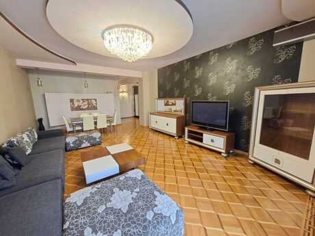 4-комн. новостройка - м. Нариман Нариманов - 185 м²
