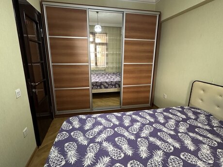 3 otaqlı köhnə tikili - Qara Qarayev m. - 75 m²