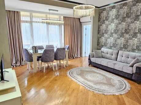 3 otaqlı yeni tikili - Bakıxanov q. - 80 m²