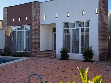 4 otaqlı həyət evi/bağ evi - Şüvəlan q. - 150 m²