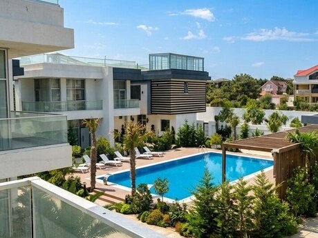 Obyekt - Buzovna q. - 1700 m²