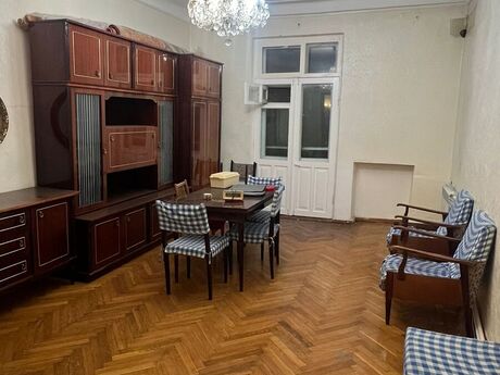 Elan №6135076 - Bakı, Elmlər Akademiyası m., 2 otaqlı, 60 m², 4/4 mərtəbə