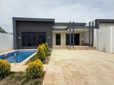 4 otaqlı həyət evi/bağ evi - Mərdəkan q. - 160 m²