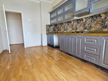 2 otaqlı yeni tikili - İnşaatçılar m. - 80 m²