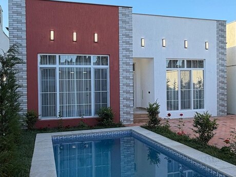 4 otaqlı həyət evi/bağ evi - Şüvəlan q. - 160 m²