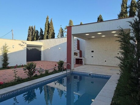 4 otaqlı həyət evi/bağ evi - Şüvəlan q. - 160 m²