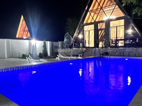 4 otaqlı həyət evi/bağ evi - Qəbələ - 150 m²