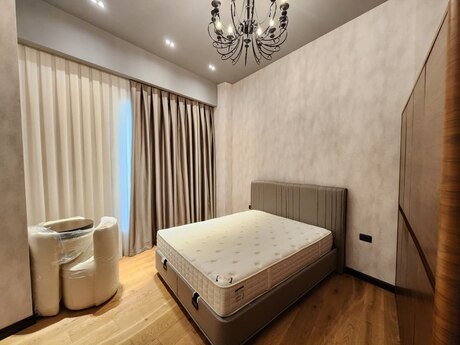 2-комн. новостройка - Хатаинский р. - 60 м²