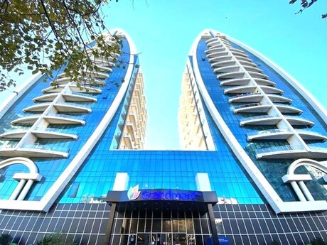 2 otaqlı yeni tikili - Elmlər Akademiyası m. - 85 m²