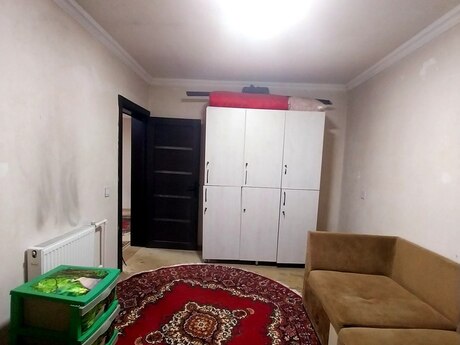 2 otaqlı həyət evi/bağ evi - Memar Əcəmi m. - 50 m²