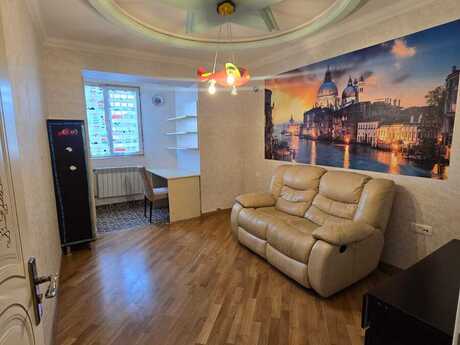 4 otaqlı köhnə tikili - Nəsimi m. - 112 m²