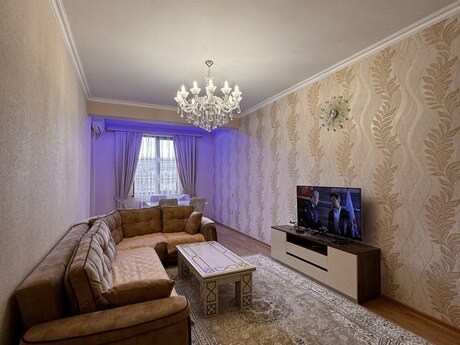 Elan №6135188 - Bakı, Nəriman Nərimanov m., 2 otaqlı, 100 m², 5/16 mərtəbə