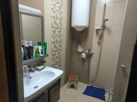 2 otaqlı köhnə tikili - Həzi Aslanov m. - 60 m²